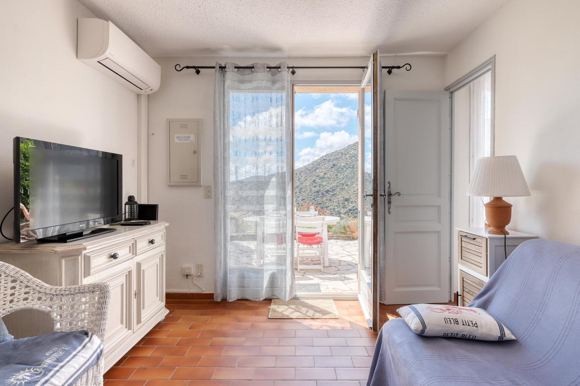 شقة Exceptional View In Saint-Clair For 4 People لو لا فاندو المظهر الخارجي الصورة